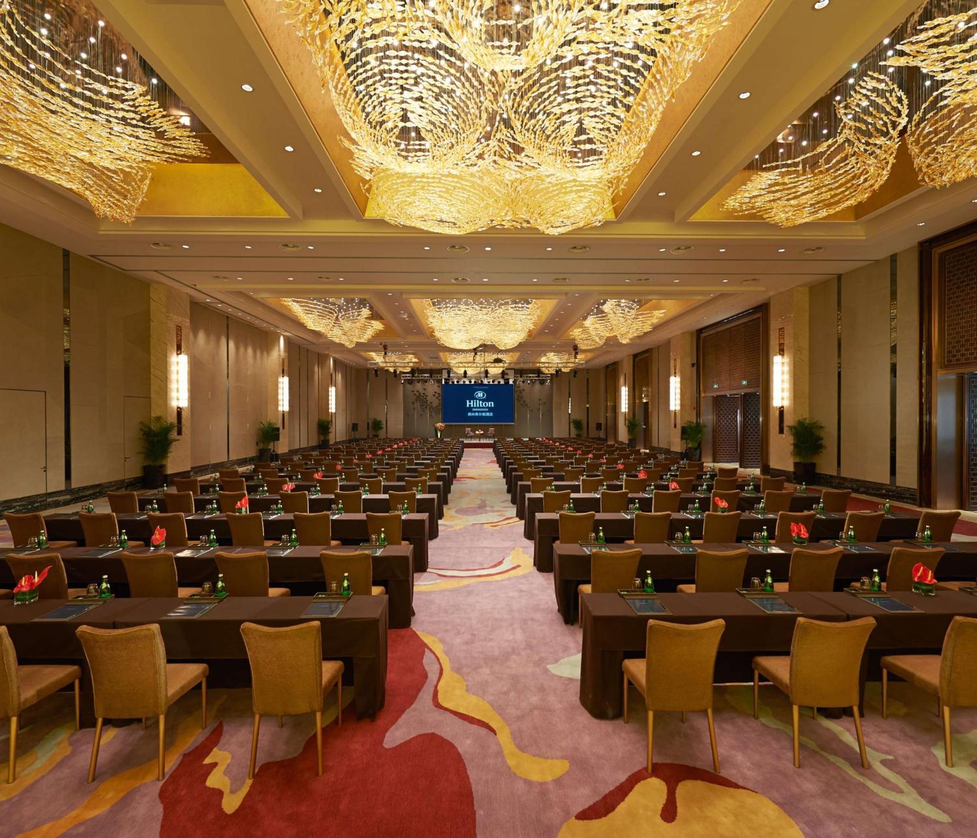 Hotel Hilton Zhengzhou Exterior foto
