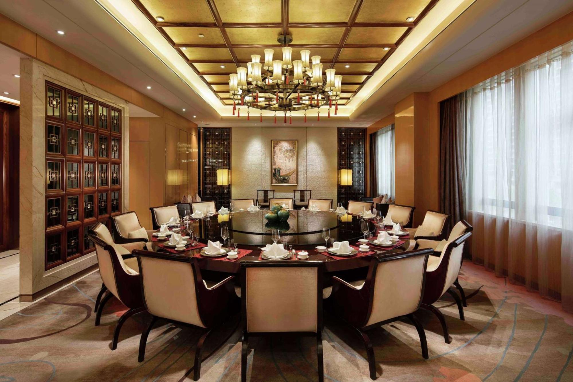 Hotel Hilton Zhengzhou Exterior foto