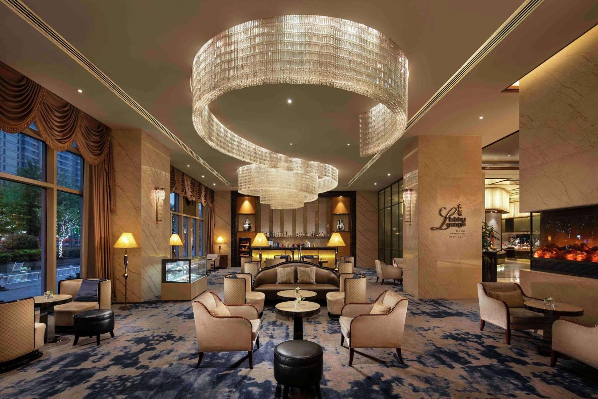 Hotel Hilton Zhengzhou Exterior foto