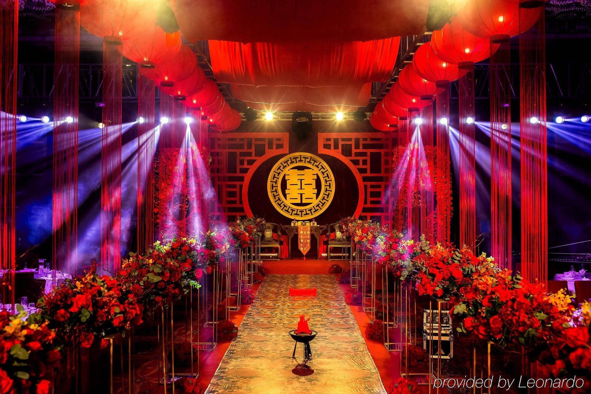 Hotel Hilton Zhengzhou Exterior foto